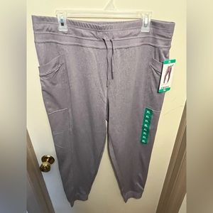 3 pack women’s 32 Degree jogger pants, size XL, NWT